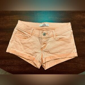 Hollister Light Orange Low Rise Twill Short Shorts 1 W26